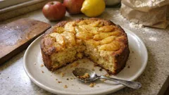 Torta di mele casalinga: morbida, profumata e facile da preparare