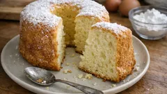 Ciambellone nuvola: il dolce soffice che a colazione finisce sempre subito